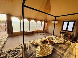 Amskou Camp