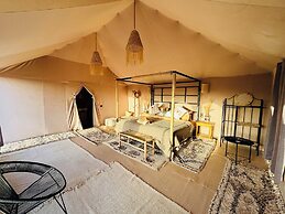 Amskou Camp