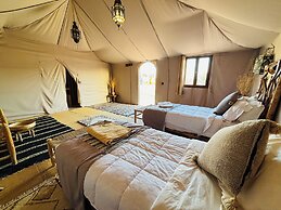 Amskou Camp