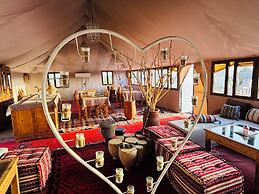 Amskou Camp