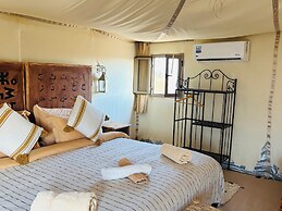 Amskou Camp