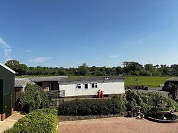 2 Bed Chalet on Working Farm
