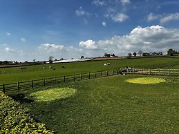 2 Bed Chalet on Working Farm