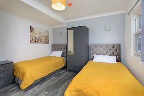 Flat 6 - Apartment for 4 in Town Centre