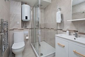 Flat 6 - Apartment for 4 in Town Centre