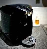 Croydon Cozy Retreat - 2 Bedroom Luxury Home