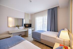 Sisus Marina Hotel