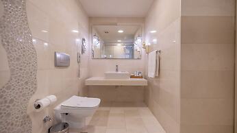 Sisus Marina Hotel