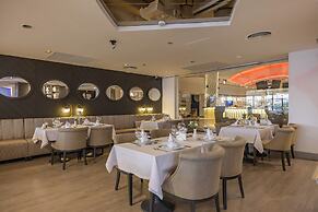 Sisus Marina Hotel