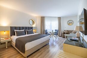 Sisus Marina Hotel