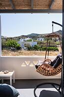 Filia Skyros Suites