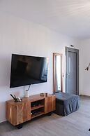 Filia Skyros Suites