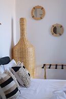 Filia Skyros Suites