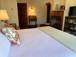 Meredith Inn