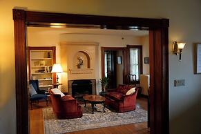 Meredith Inn