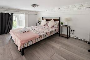 West Oasis - Escape From Chaos