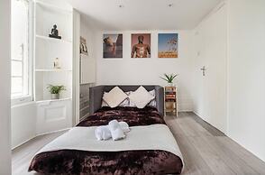 West Oasis - Escape From Chaos