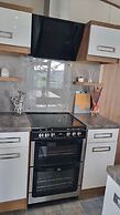 Stunning Seaside Lodge Nr New Forest 2 bed
