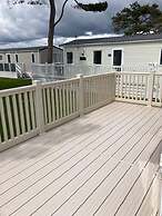Stunning Seaside Lodge Nr New Forest 2 bed