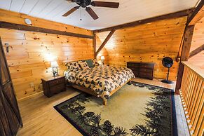 Historic barn at Moosehead Lake