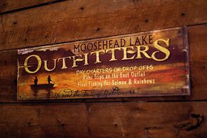 Historic barn at Moosehead Lake