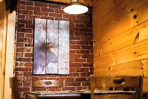 Historic barn at Moosehead Lake