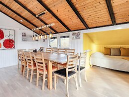 9 Person Holiday Home in Praesto
