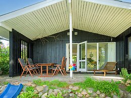 6 Person Holiday Home in Skibby