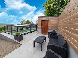 Farmstay With Indoor Swimming Pool