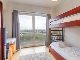 Spacious Apartment on 4th Floor