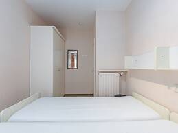 Cosy Apartment With Sunny Terrace