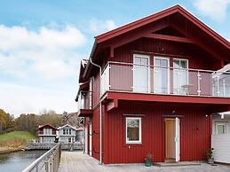 4 Star Holiday Home in Hamburgsund