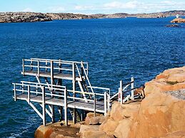 4 Star Holiday Home in Hamburgsund-by Traum