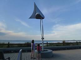 Deck 1 Modern Retreat