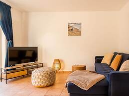 Holiday Apartment Coastal Love