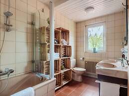 Fingerhut Comfortable Holiday Residence