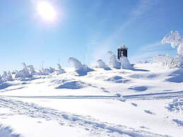 Fingerhut Comfortable Holiday Residence