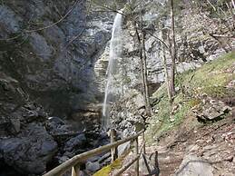 Waterval in het Huis Boshoek