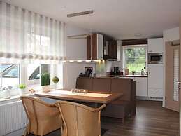 7 Robbenplate Modern Retreat