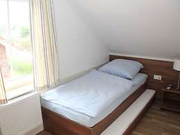 7 Robbenplate Modern Retreat