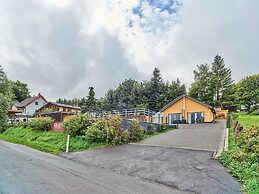 Modern Holiday Home With Terrace