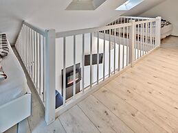 Modern Holiday Home With Terrace