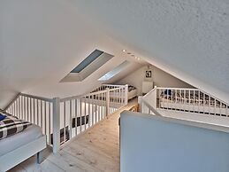 Modern Holiday Home With Terrace