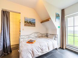 Comfortable Group Home With Large Garden