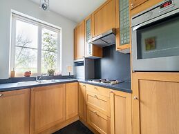 Comfortable Group Home With Large Garden