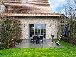 Comfortable Group Home With Large Garden