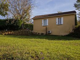 Tasteful Holiday Home in Marnac With Garden