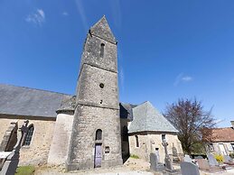 Holiday Home in Montaigu La Brisette With Garden