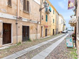 Pleasant Apartment in Alghero