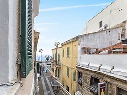 Pleasant Apartment in Alghero